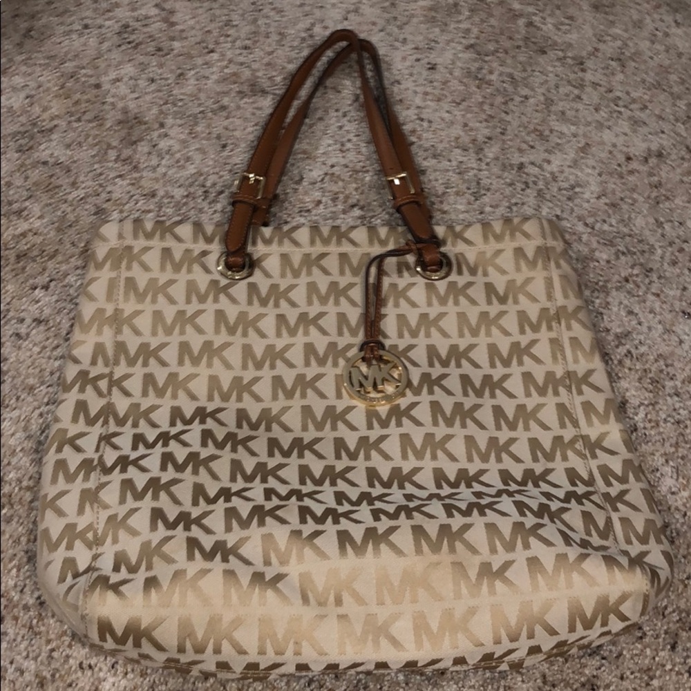 Michael Kors tote